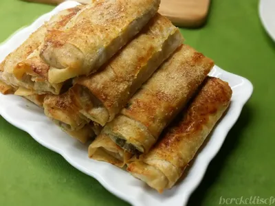 Avcı Böreği Tarifi (İçli Köfte Böreği)